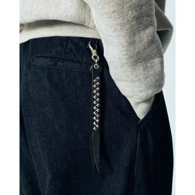 画像3: CALEE  STUDS LEATHER SHORT KEY RING