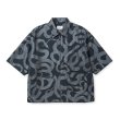 画像1: CALEE  DOTAIR®︎ SNAKE PATTERN ZIP SH ＜REFLECTOR＞ (1)