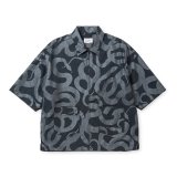 画像: CALEE  DOTAIR®︎ SNAKE PATTERN ZIP SH ＜REFLECTOR＞