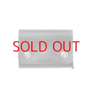 画像: CALEE  SILVER STAR CONCHO FLAP LEATHER HALF WALLET